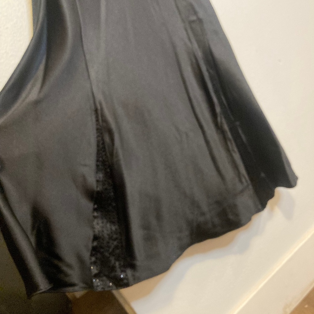 express backless beaded silk long dress - Picture 8 of 11